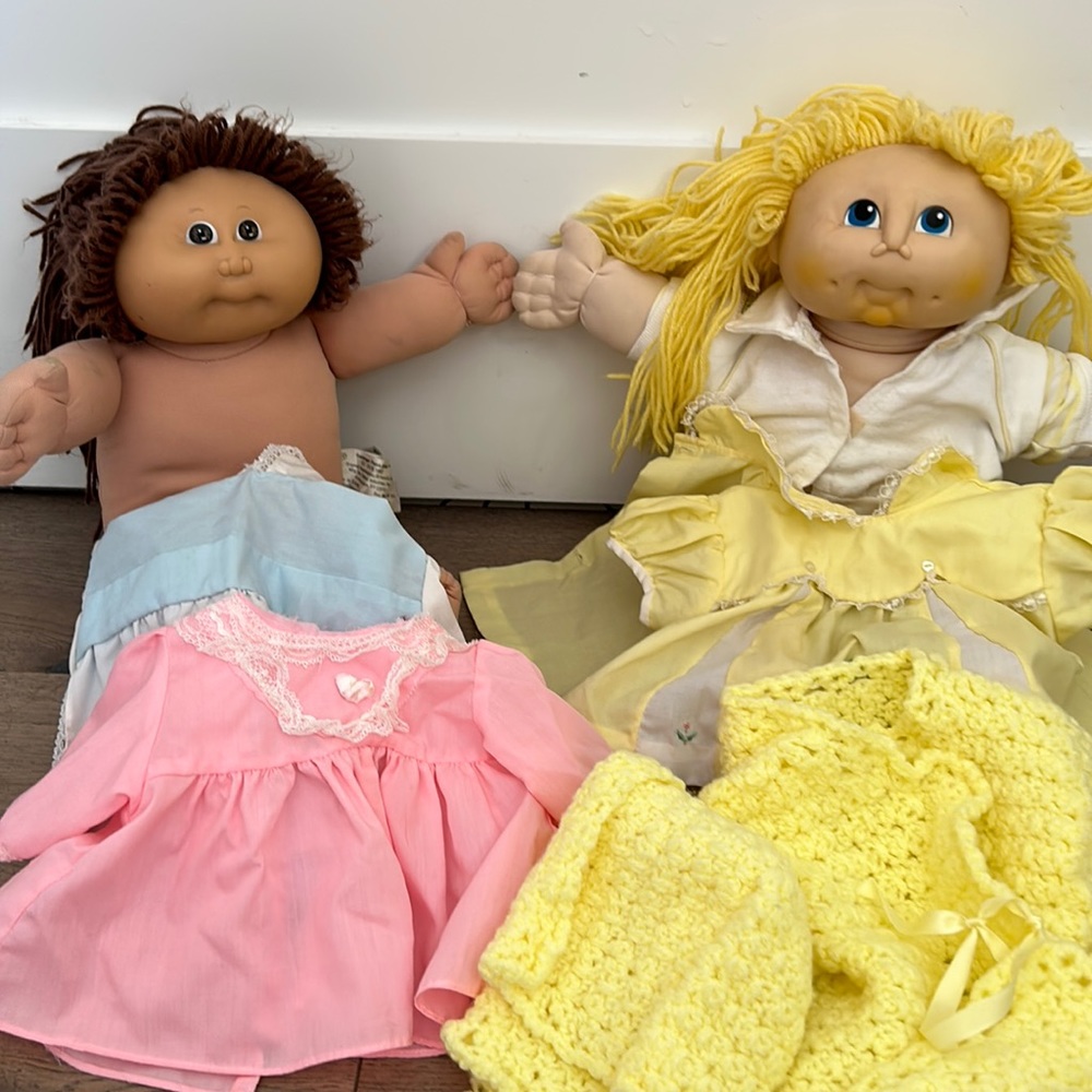 Cabbage patch kids with clothes